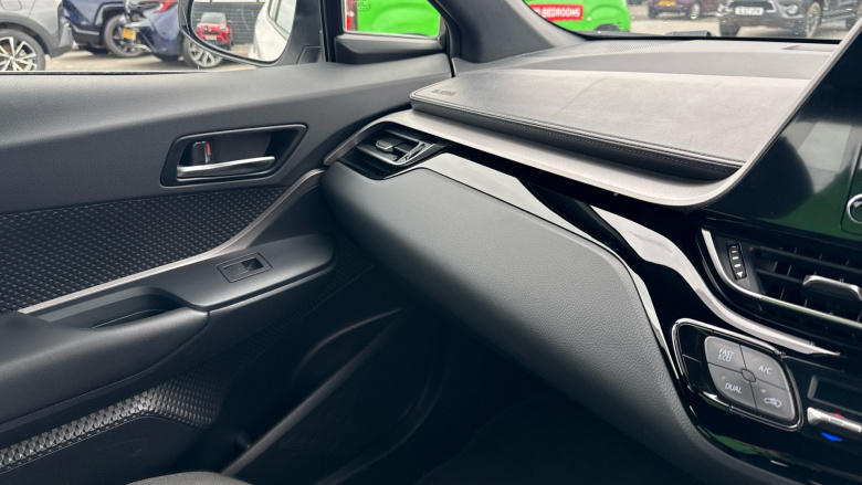 Toyota C-HR 1.8 Hybrid Icon 5dr CVT Hybrid Hatchback